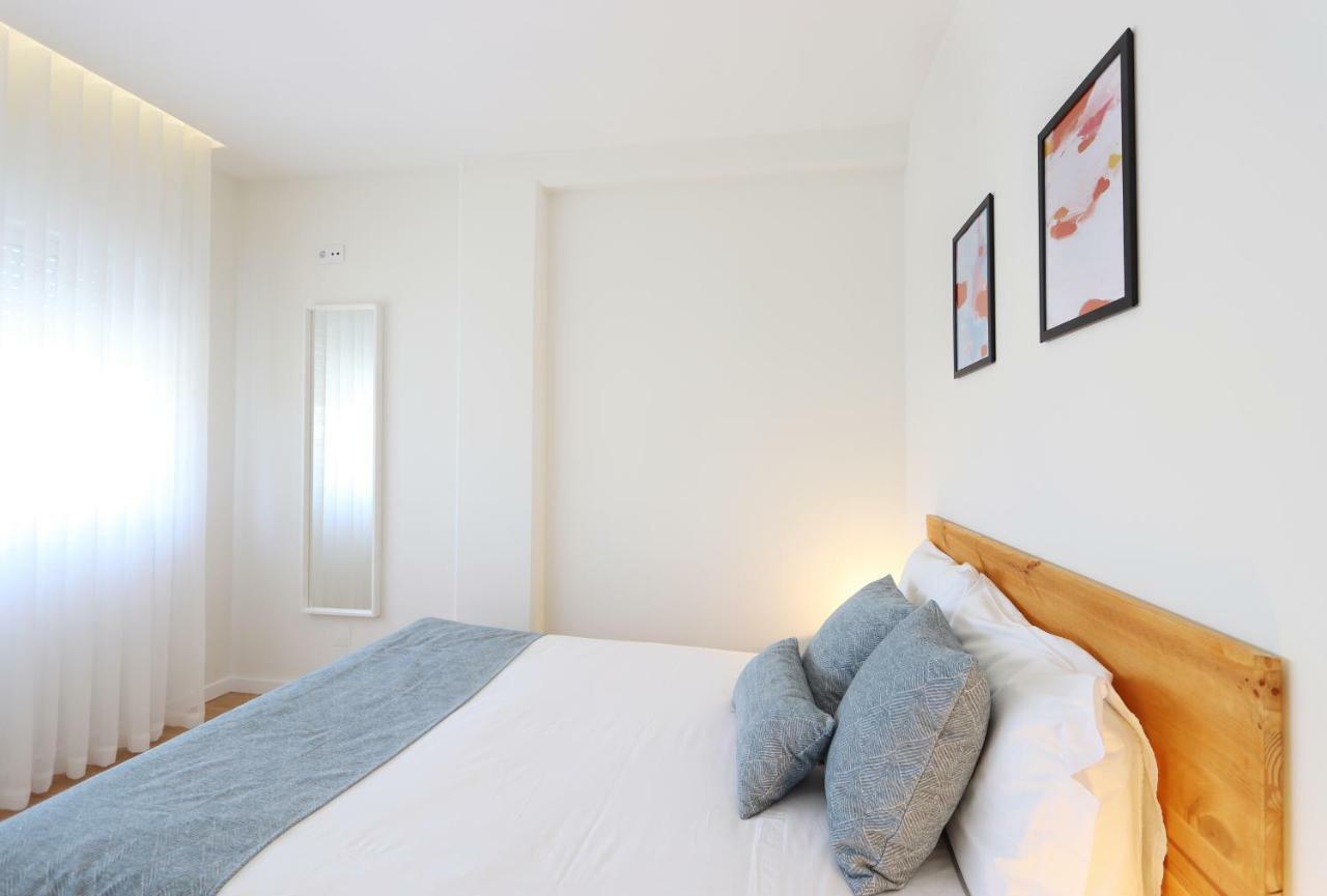 Hm - Living Batalha Square 2 Apartman Porto Kültér fotó