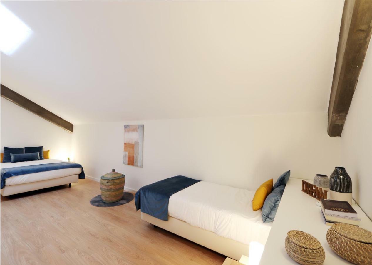 Hm - Living Batalha Square 2 Apartman Porto Kültér fotó