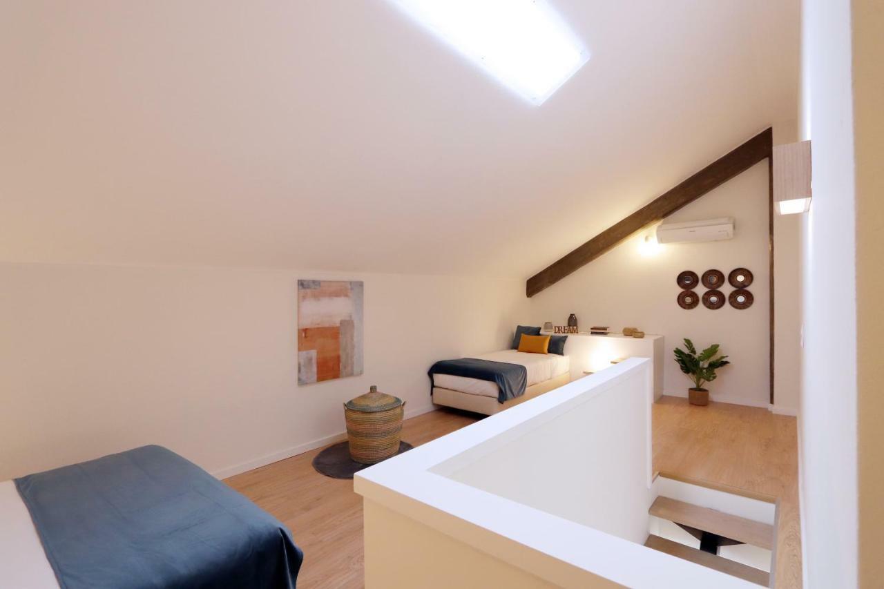 Hm - Living Batalha Square 2 Apartman Porto Kültér fotó